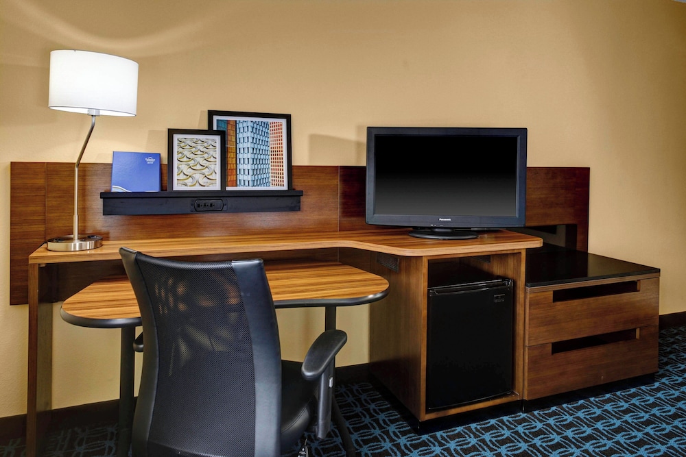 Fairfield Inn & Suites by Marriott Atlanta Suwanee - photo 7