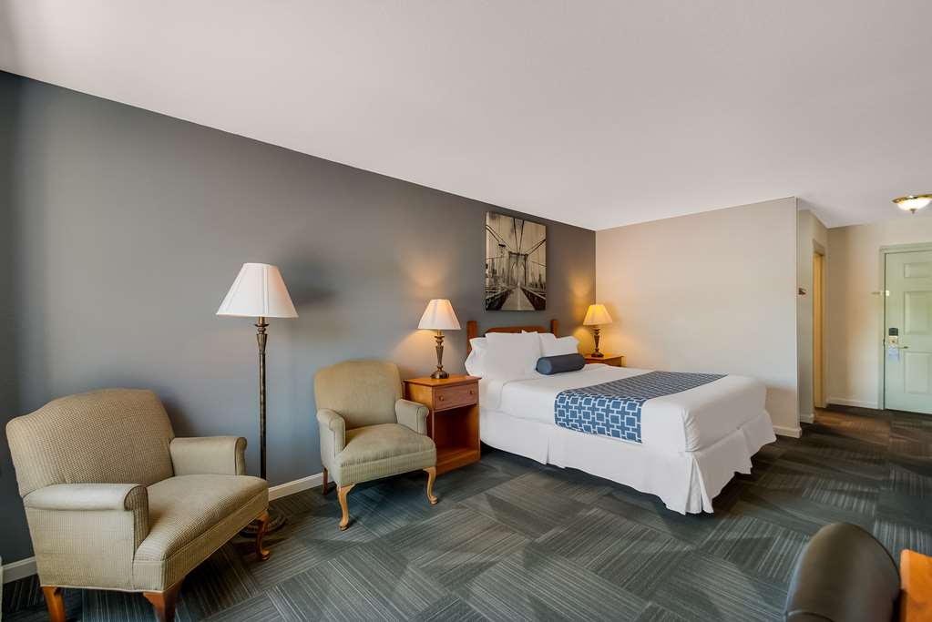 SureStay Plus Hotel by Best Western Berkeley Springs - photo 15