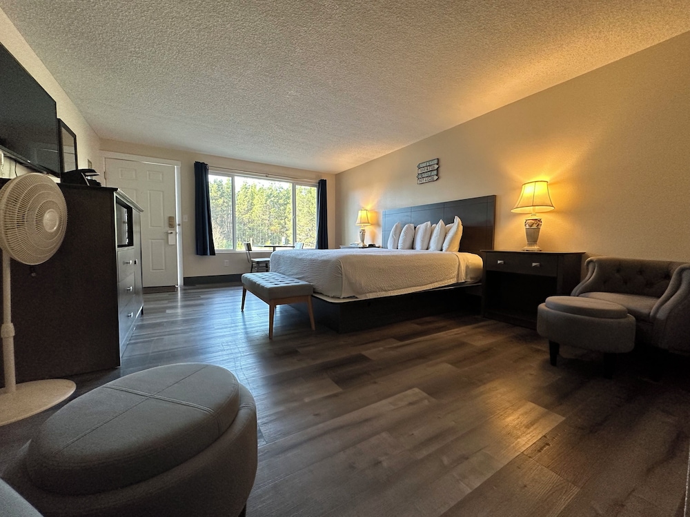 Inn at the Sea - photo 34
