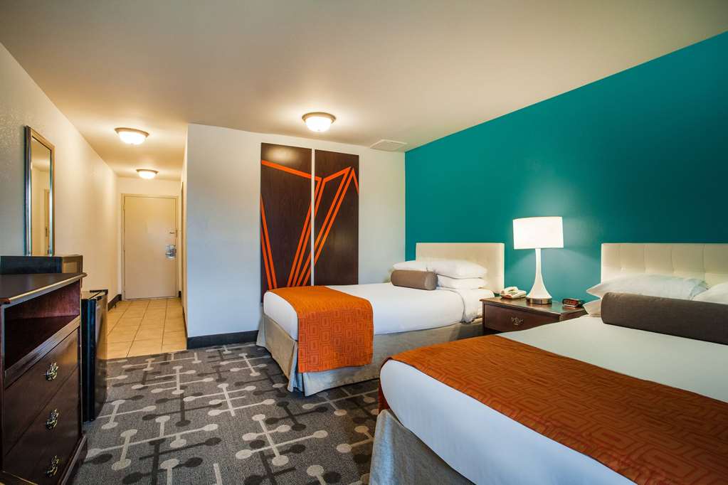 Howard Johnson by Wyndham Blackwood Near Philadelphia - photo 9