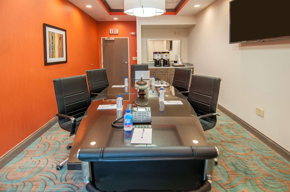 Hampton Inn & Suites Pensacola I 10 Pine Forest Road - photo 38