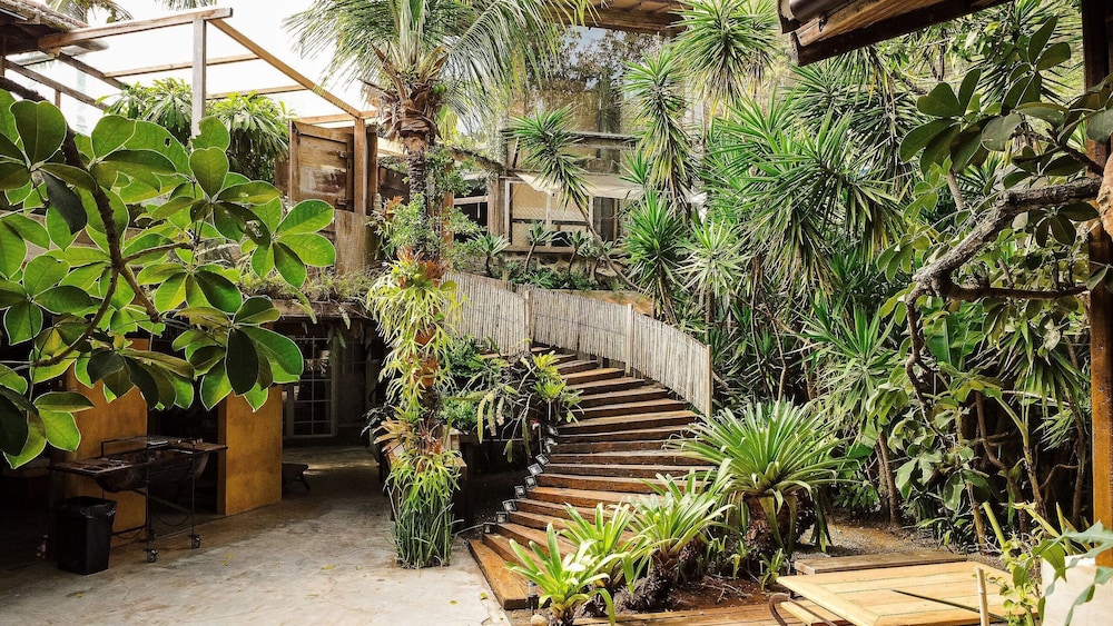 Ypê Greenhouse in Niteroi, Brasil