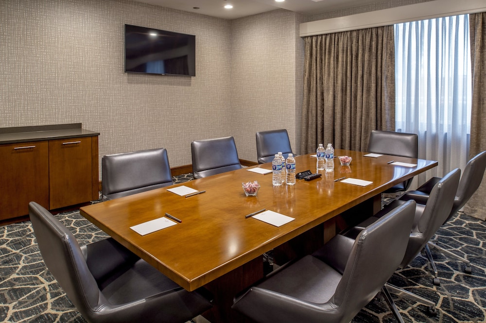 Crowne Plaza St. Louis Airport by IHG - photo 164