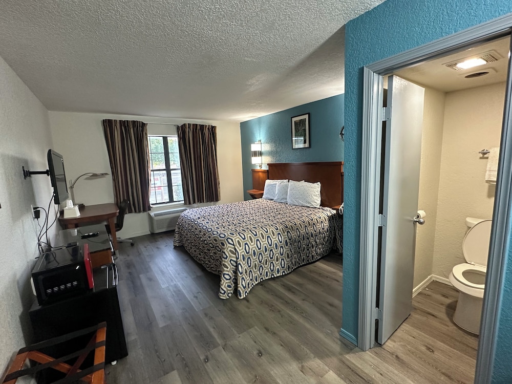 Medical Inn Oklahoma City - photo 13