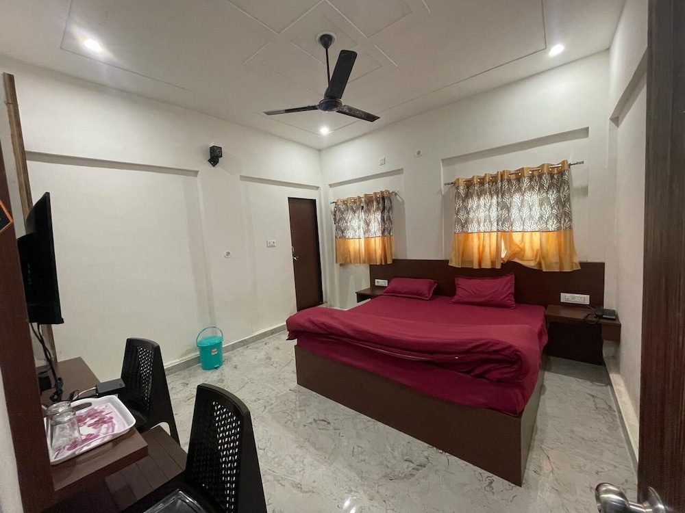 Shree Mahidev Palace - last minute hotel in Ajodhya