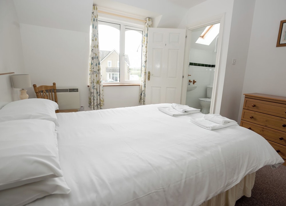 Moore Bay Holiday Homes