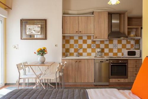 Evelia Apartment — Galatas — photo 5