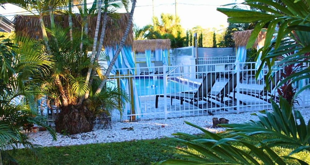 Latitude 26 Waterfront Boutique Resort Fort Myers Beach - photo 48