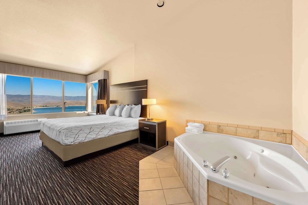 Best Western Topaz Lake Inn - photo 8