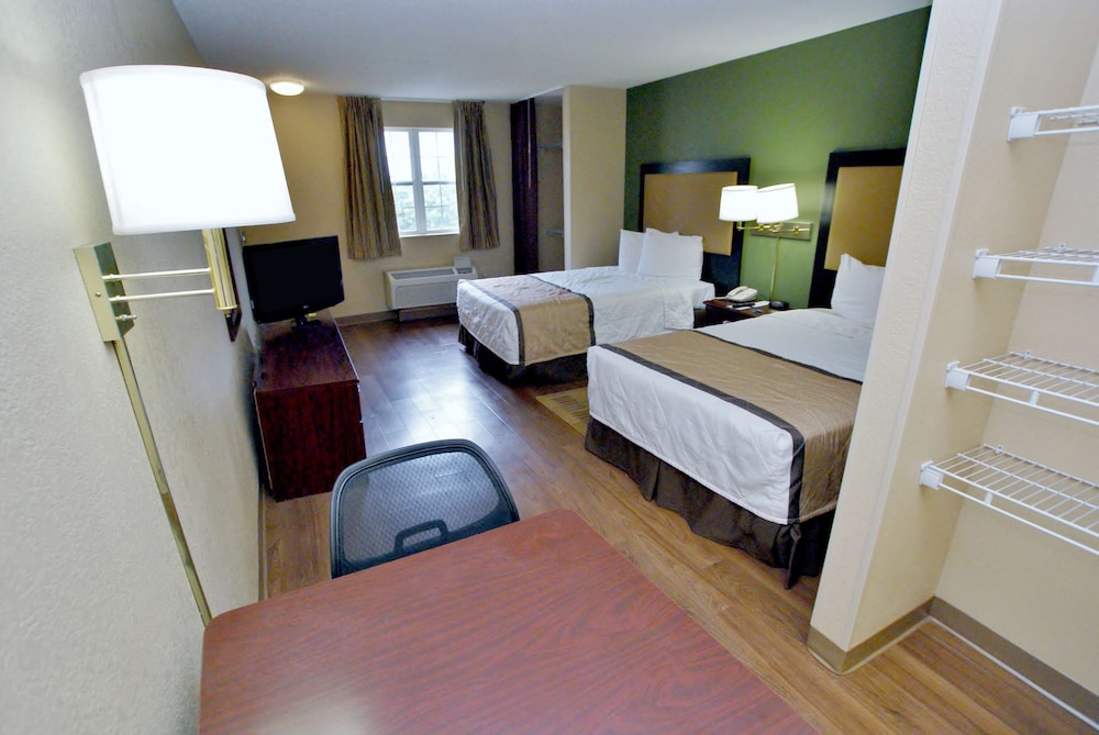 Extended Stay America Suites Greensboro Big Tree Way - photo 9
