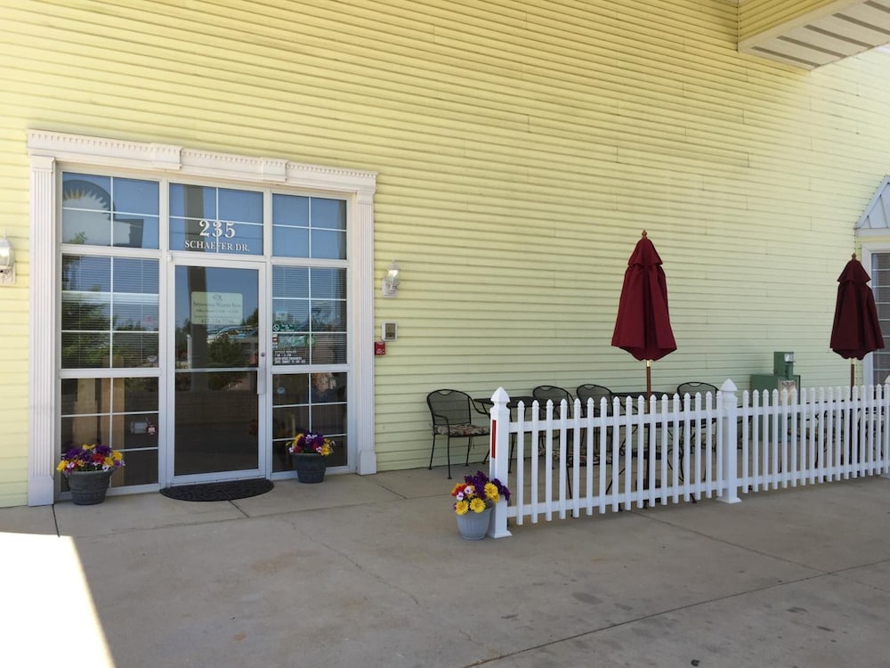 Spinning Wheel Inn - photo 32