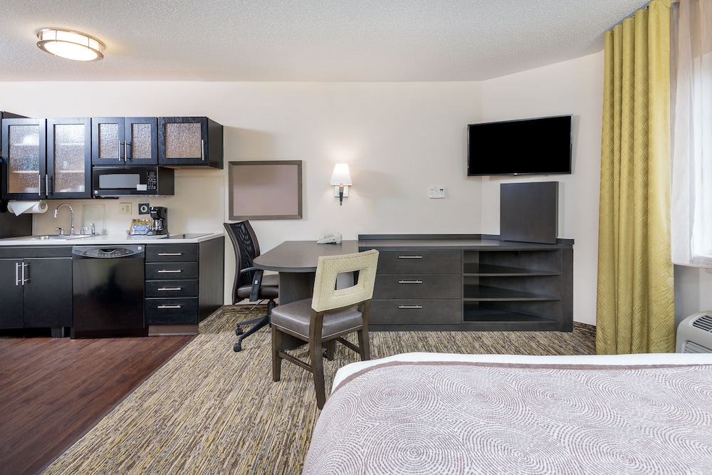 Candlewood Suites Washington Dulles Sterling by IHG - photo 9