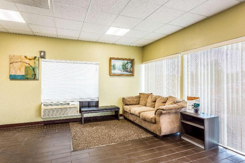 Econo Lodge Idaho Falls - photo 7