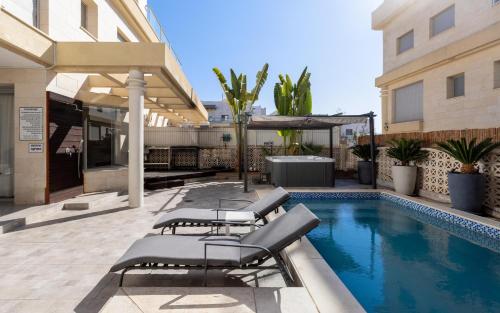 Villa Vibes Eilat Sahara Designed Duplex with a private pool — 4-Star Luxury Hotel in Eilat, Israel