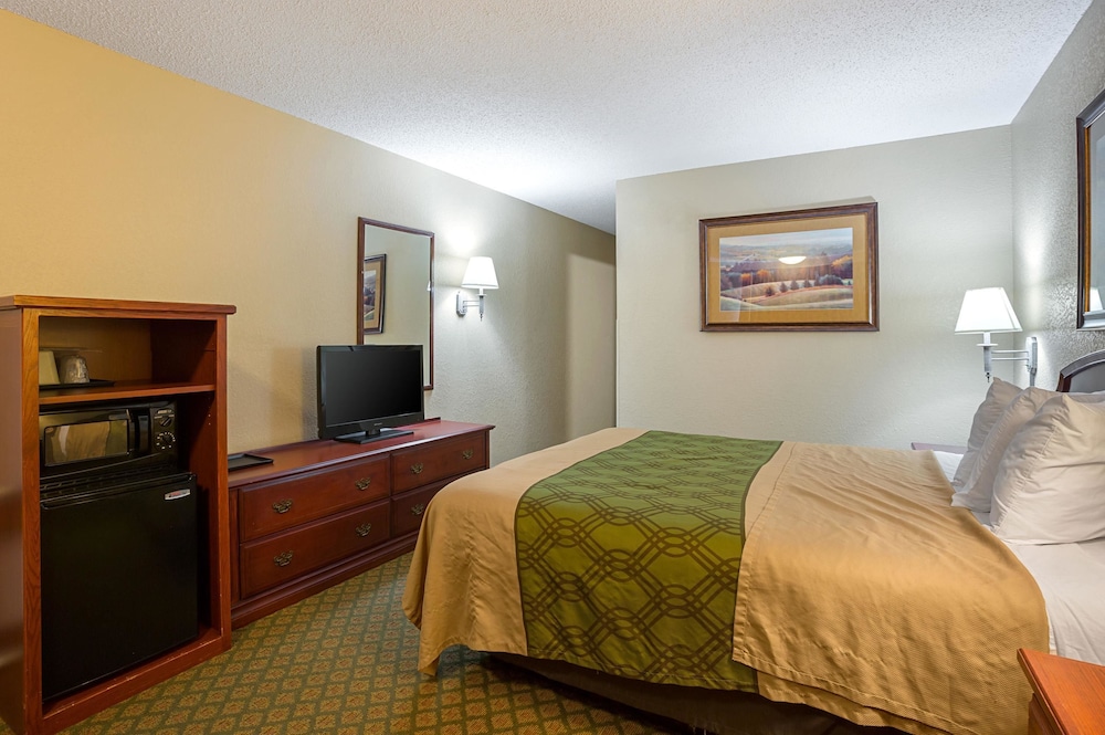 Rodeway Inn and Suites Kearney - photo 10