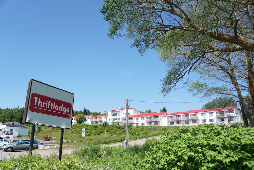Thriftlodge Port Hastings — hotel in Port Hawkesbury