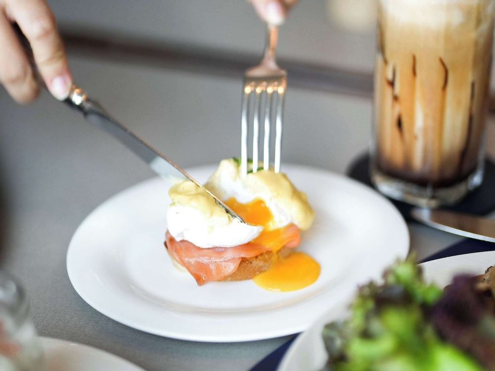 מזון ומשקאות