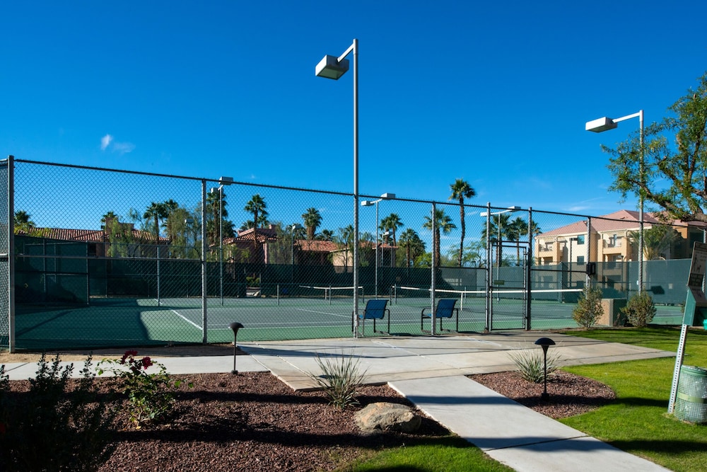 Courtyard by Marriott Palm Desert - photo 24