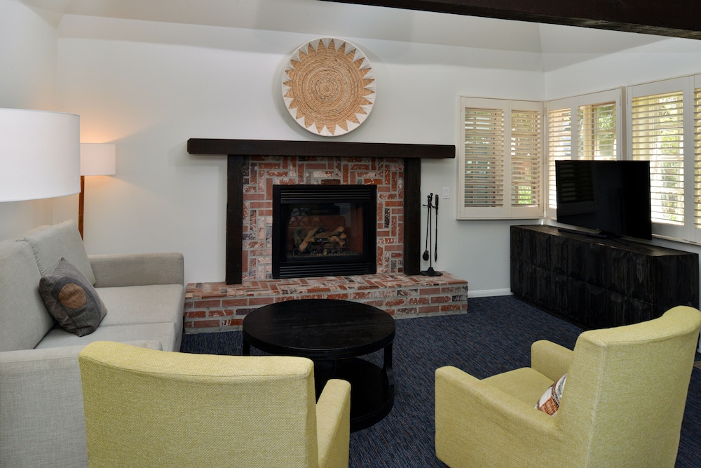 Wine Valley Inn - photo 42
