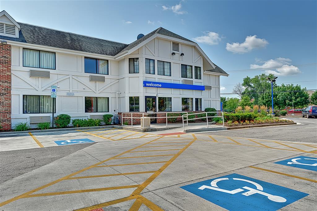 Motel 6 Glenview IL Chicago North - photo 2