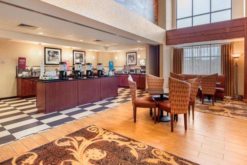 Hampton Inn & Suites Arcata - photo 48