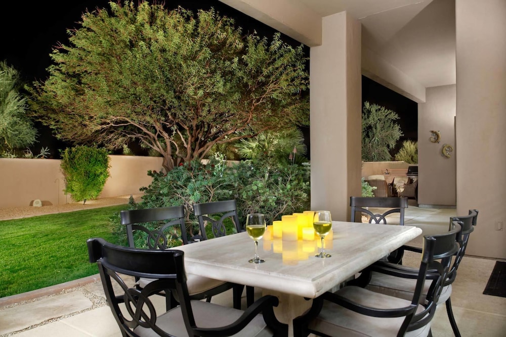 Whisper Trail — 4-Star Luxury Hotel in Scottsdale, United States