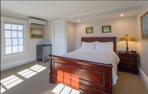 The Clarendon House - photo 30