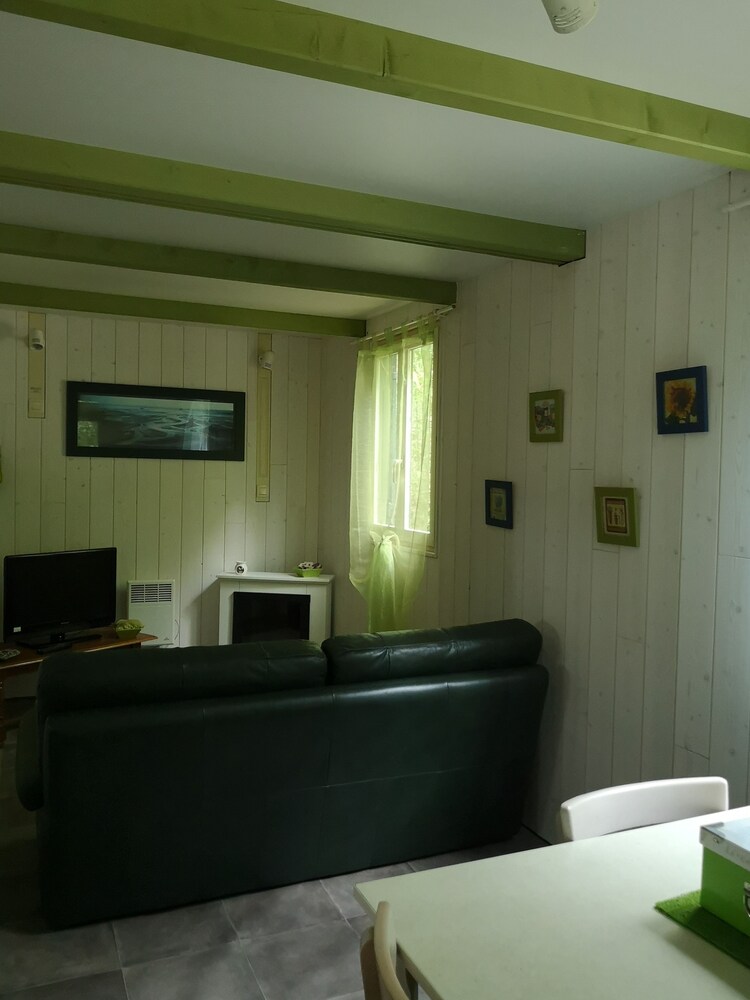 Chalet du Bas Mée — Argentre-Du-Plessis — photo 3
