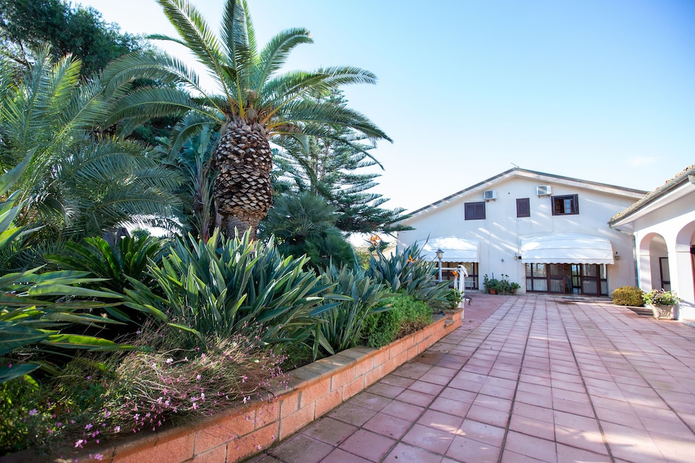 Il Dunnè in Vittoria, Italy