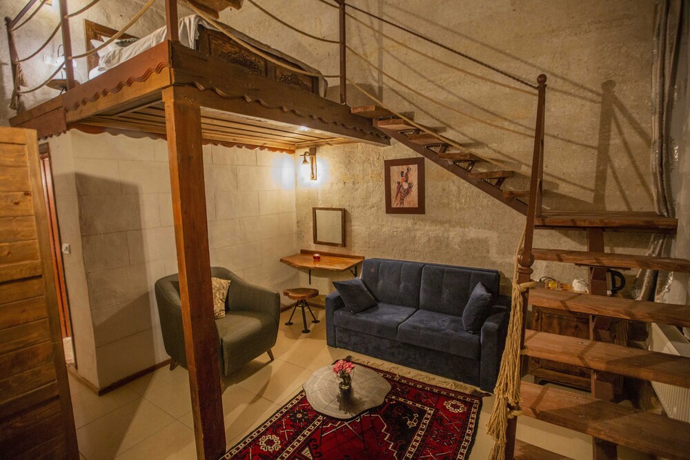 Cappa Rossa Cave Hotel in Nevsehir, Turkey