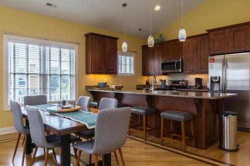 Night Sand by Oak Island Accommodations - photo 19