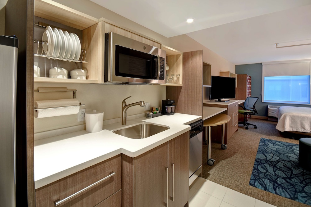 Home2 Suites by Hilton Boston South Bay - photo 15