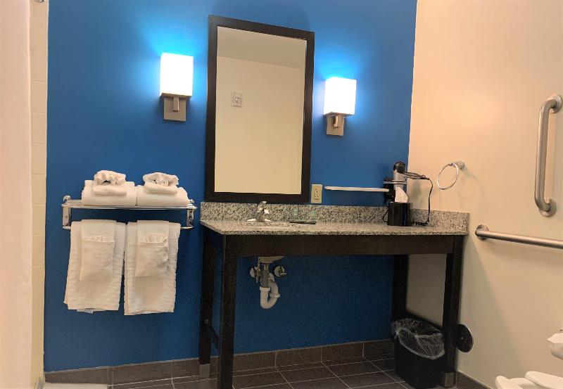 SureStay by Best Western Cambridge - photo 33