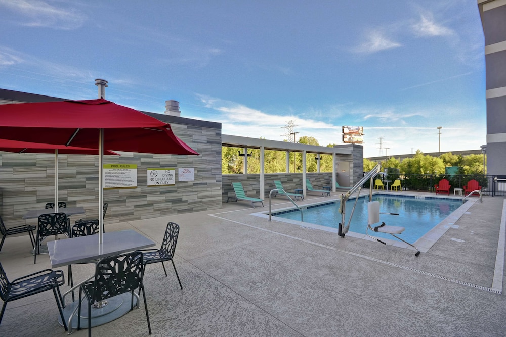Home2 Suites by Hilton Clarksville Louisville North - photo 24