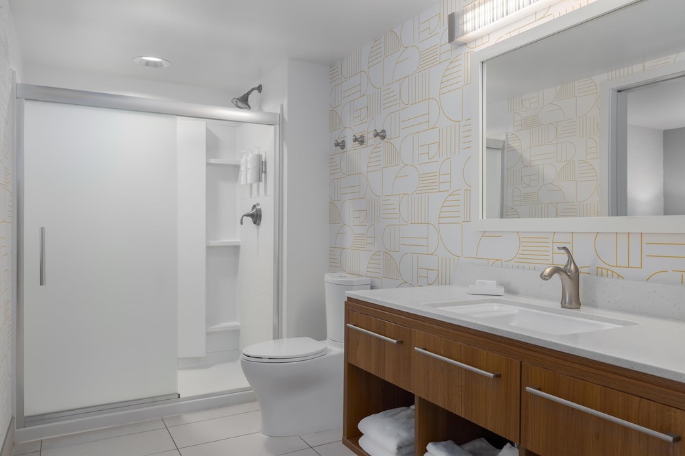 Home2 Suites by Hilton Idaho Falls - photo 18