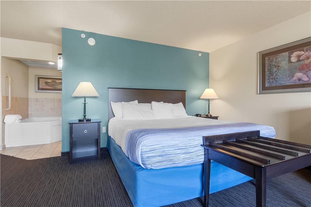 AmericInn by Wyndham Green Bay East - photo 59