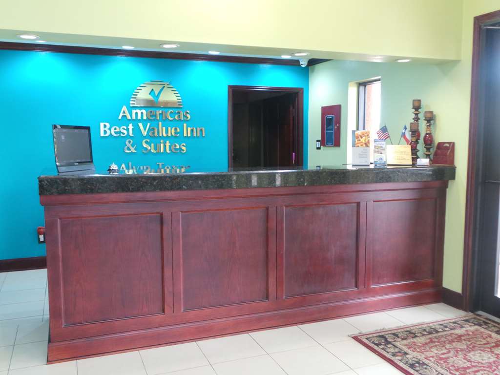 Americas Best Value Inn & Suites Alvin Houston - photo 3