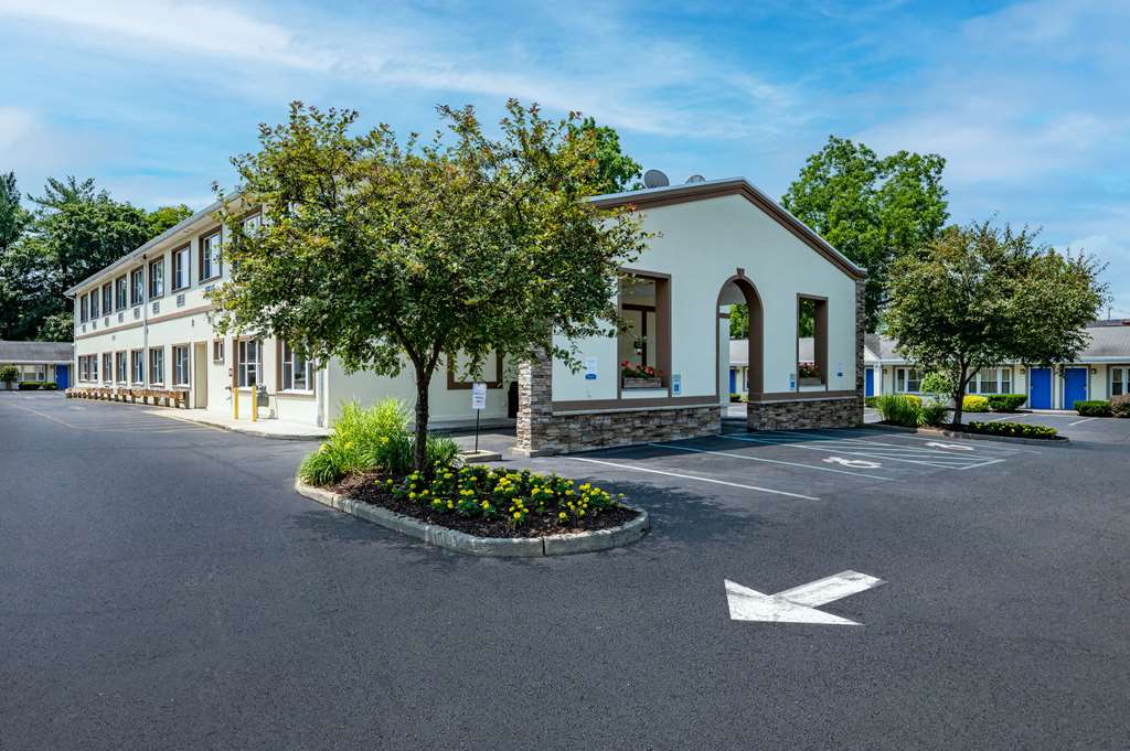 Rodeway Inn Poughkeepsie - photo 6