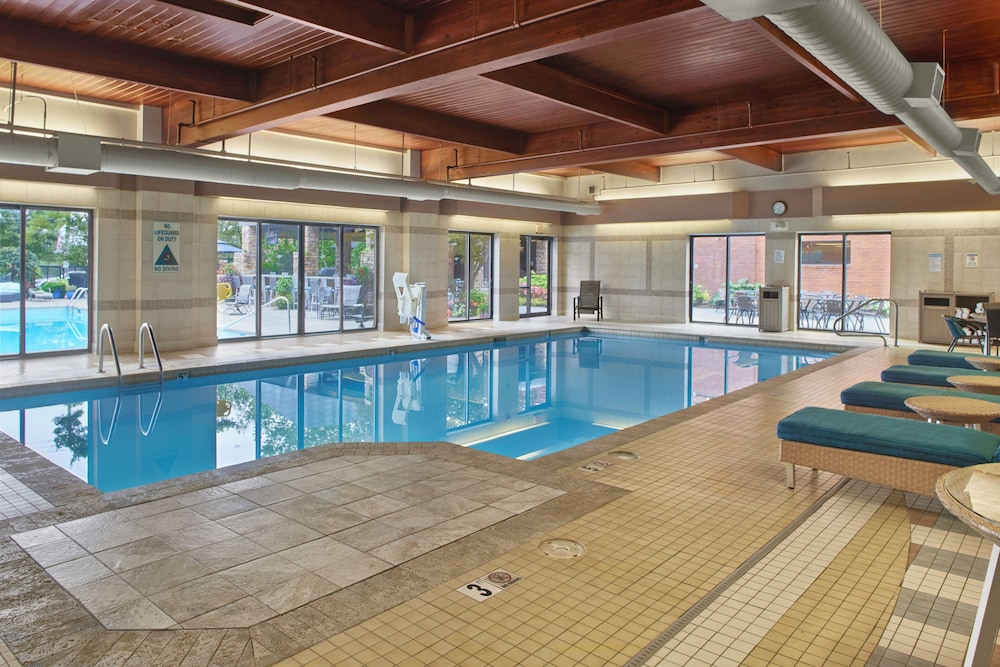 DoubleTree by Hilton Akron Fairlawn - photo 41