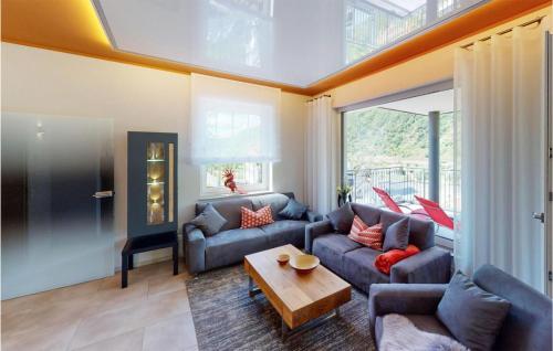 2 Bedroom Gorgeous Apartment In Burgen — 5-Star Luxury Hotel in Lehmen, Germany
