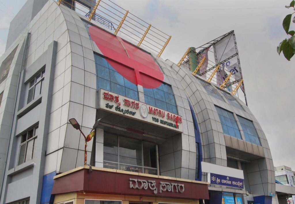 Collection O Madhura Residency in Bengaluru, India