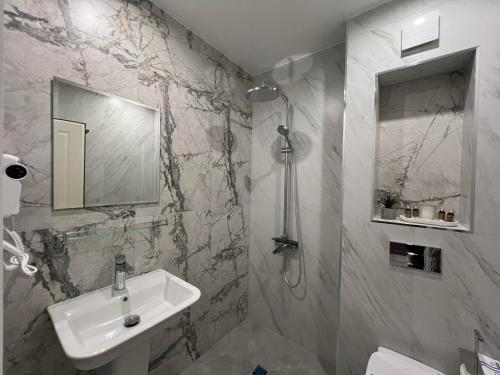 Хотел Vip Apart House — 4-Star Luxury Hotel in Pleven, Bulgaria