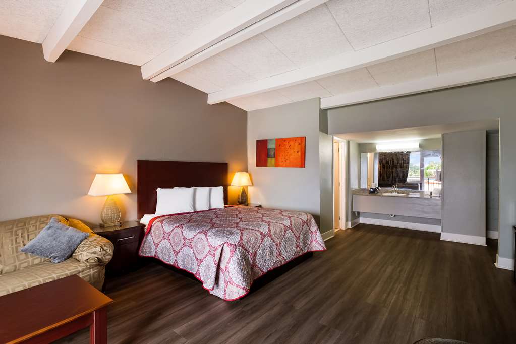 Knights Inn Fayetteville Fort Bragg - photo 22