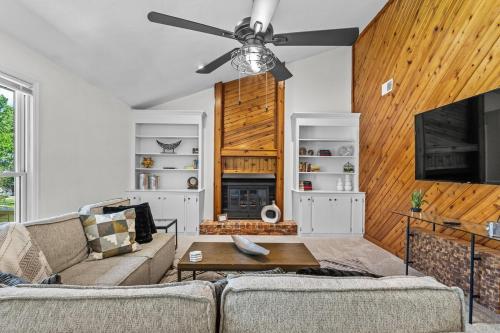 Hunters Blind - carbon neutral hotel in Columbia
