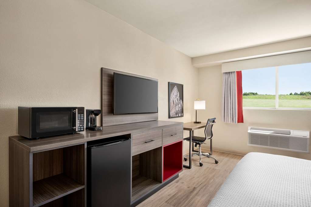 Ramada by Wyndham Allentown Bethlehem - photo 23