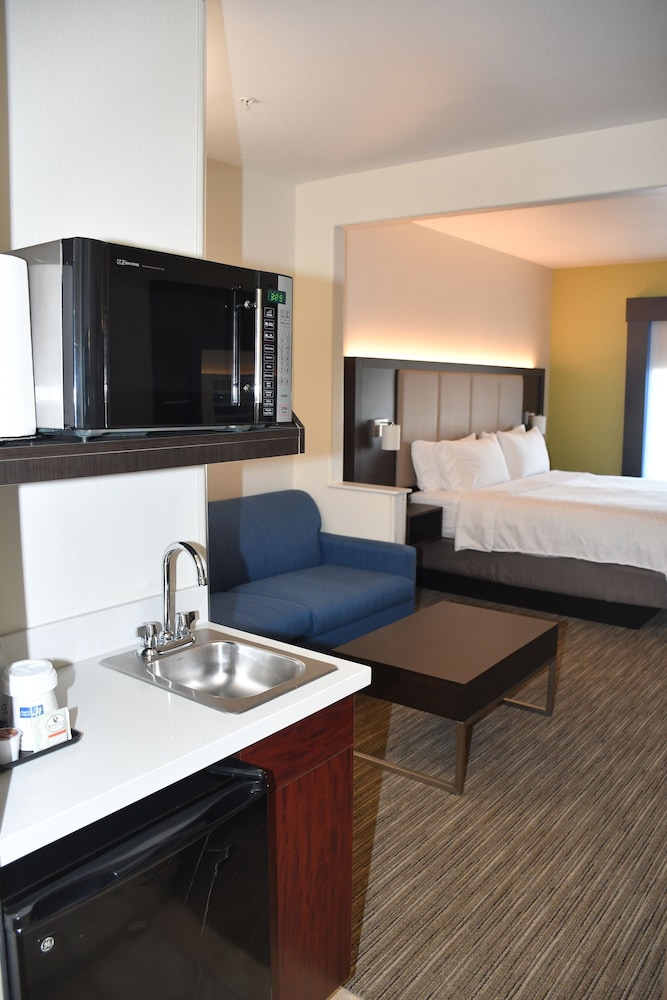 Holiday Inn Express & Suites Evanston By IHG - photo 5