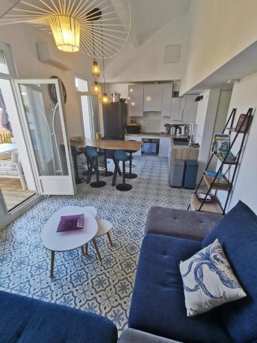 T3 Terrasse Classe 4 Etoiles Le Poulpe 200m Front de Mer in Banyuls De La Marenda, France