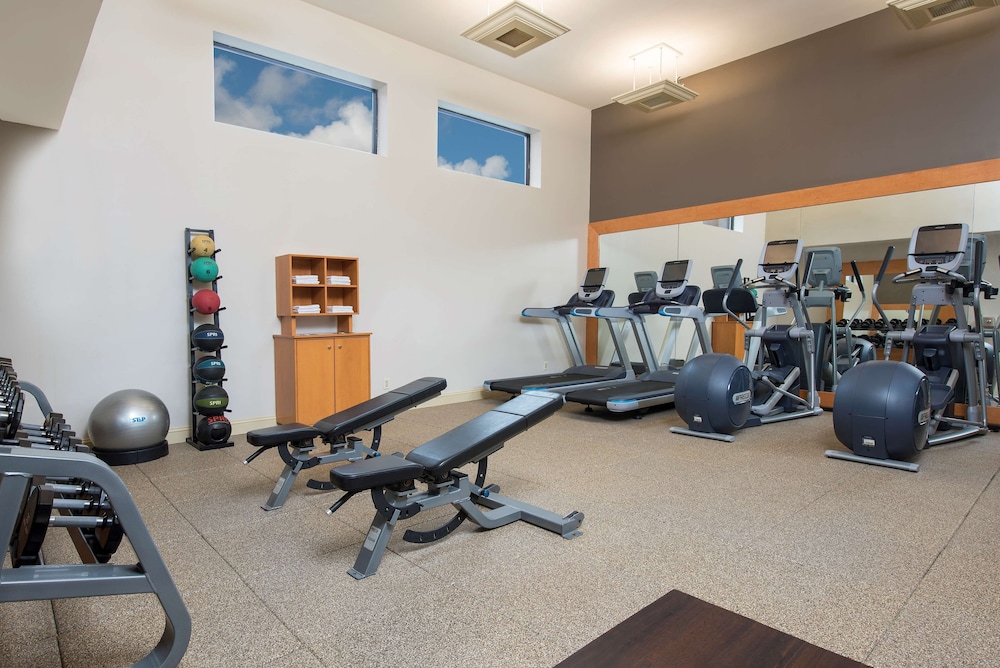 DoubleTree by Hilton Hotel Grand Rapids Airport - photo 53