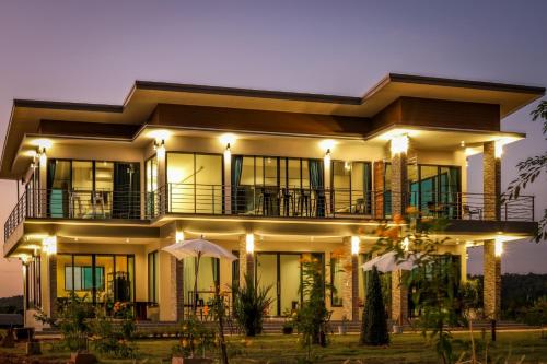 Baan chomphu @Pua in Pua, Thailand