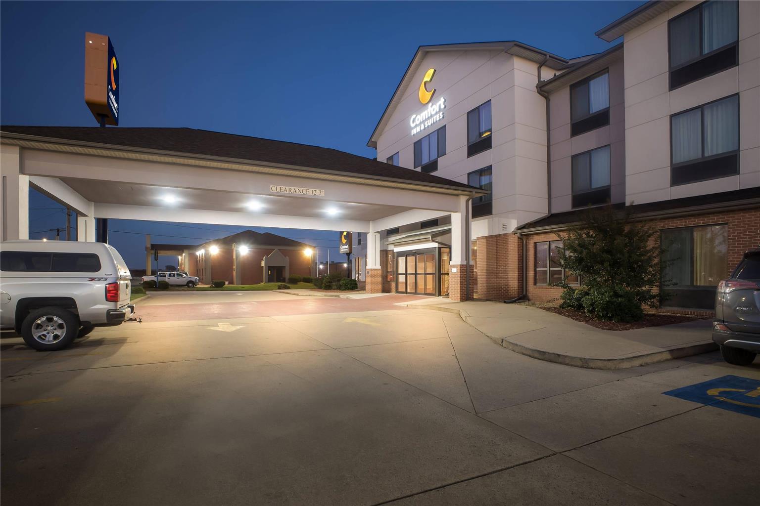 Comfort Inn & Suites Sikeston I 55 - photo 36